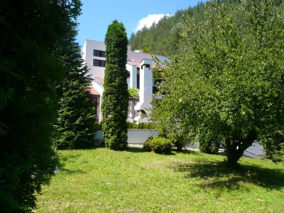 Мечтаната Селска Къща На Реката Със Семейство И Приятели! Ribarița Exterior foto